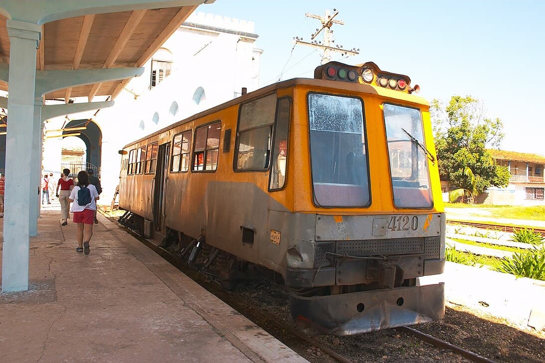 Вокзал и исторические места