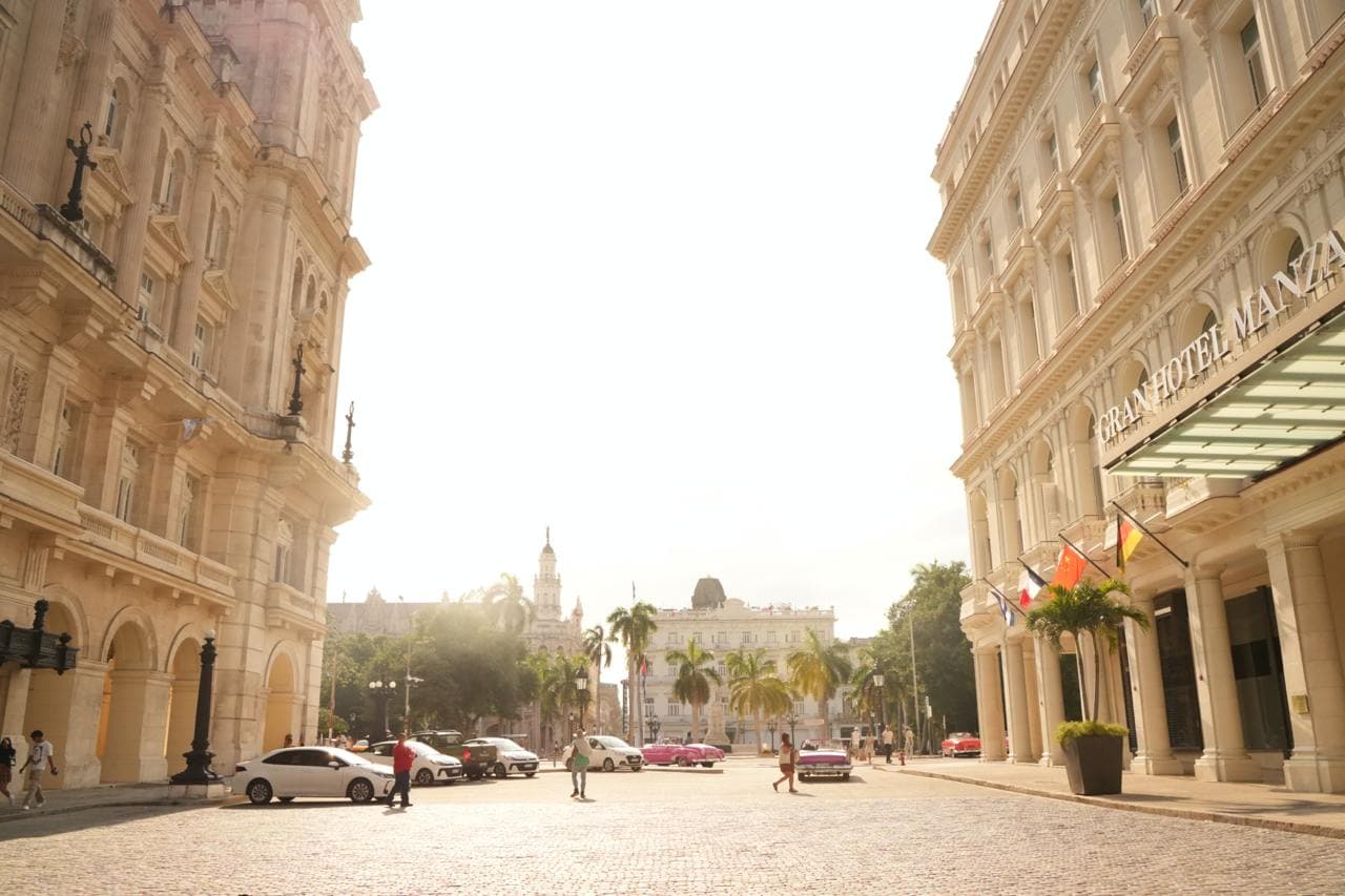 Отель Гран Манзана