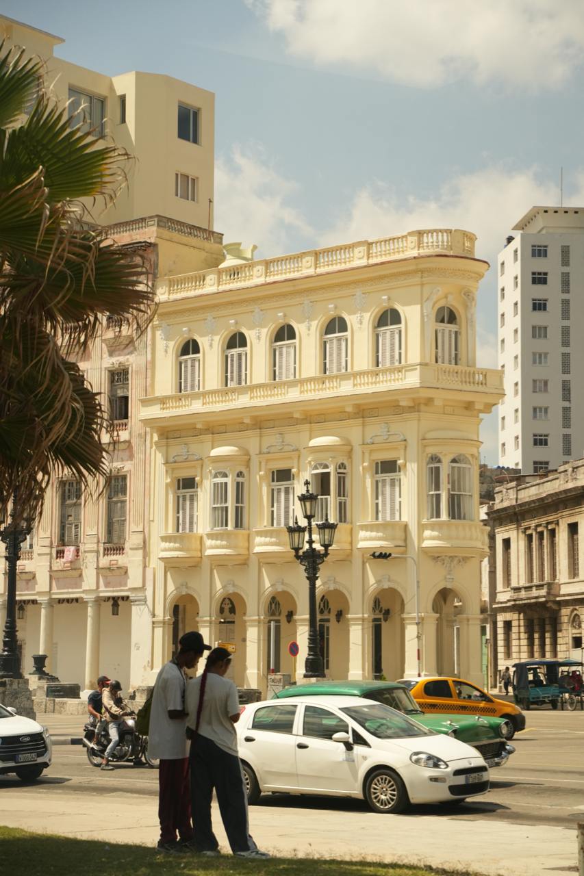 Специальный Тур по Гаване с Кладбищем и Лесом - Image 1